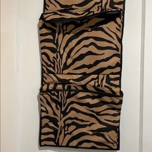 Large pocket travel organizer